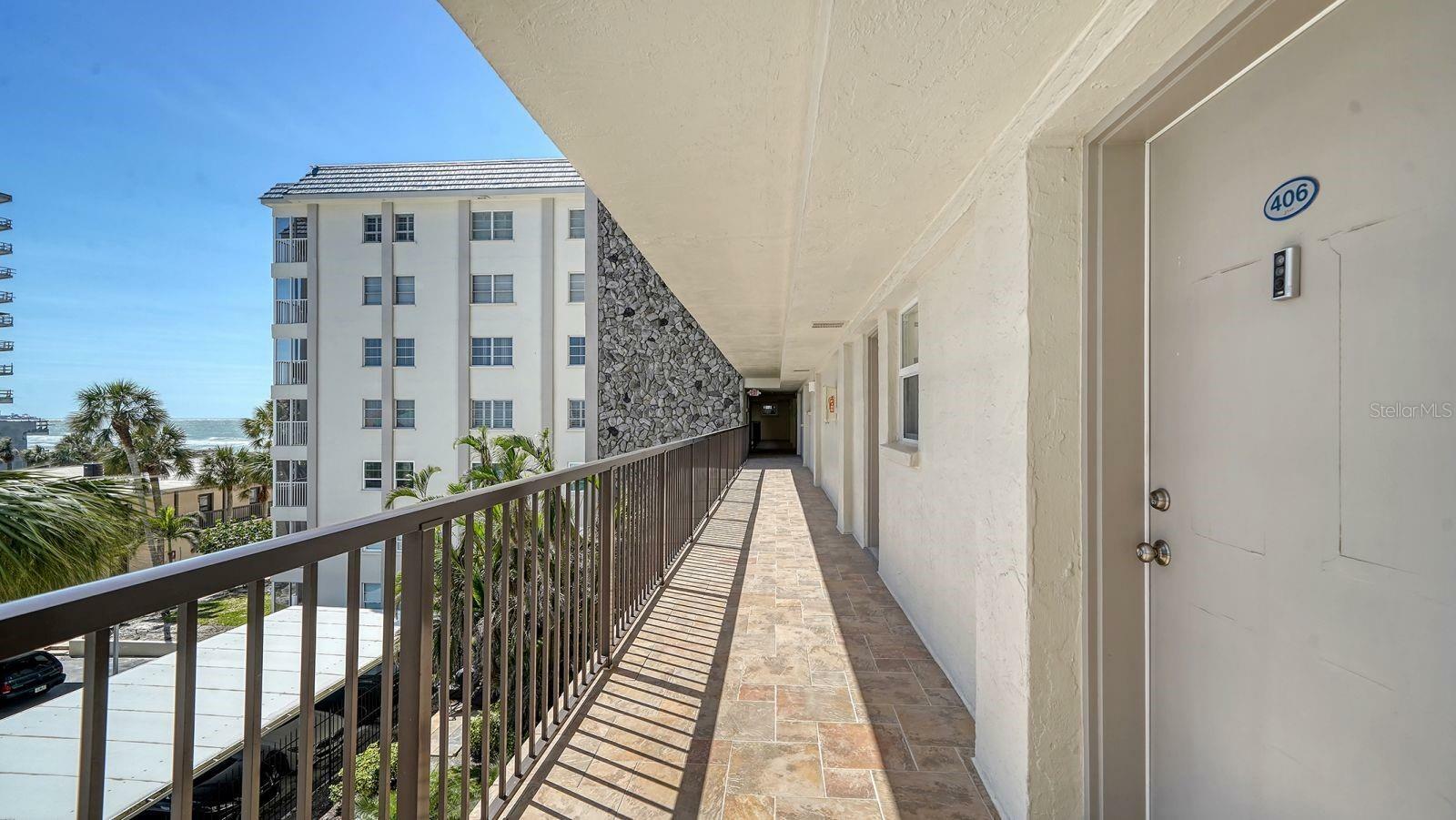 Property Photo:  800 Benjamin Franklin Drive 406  FL 34236 