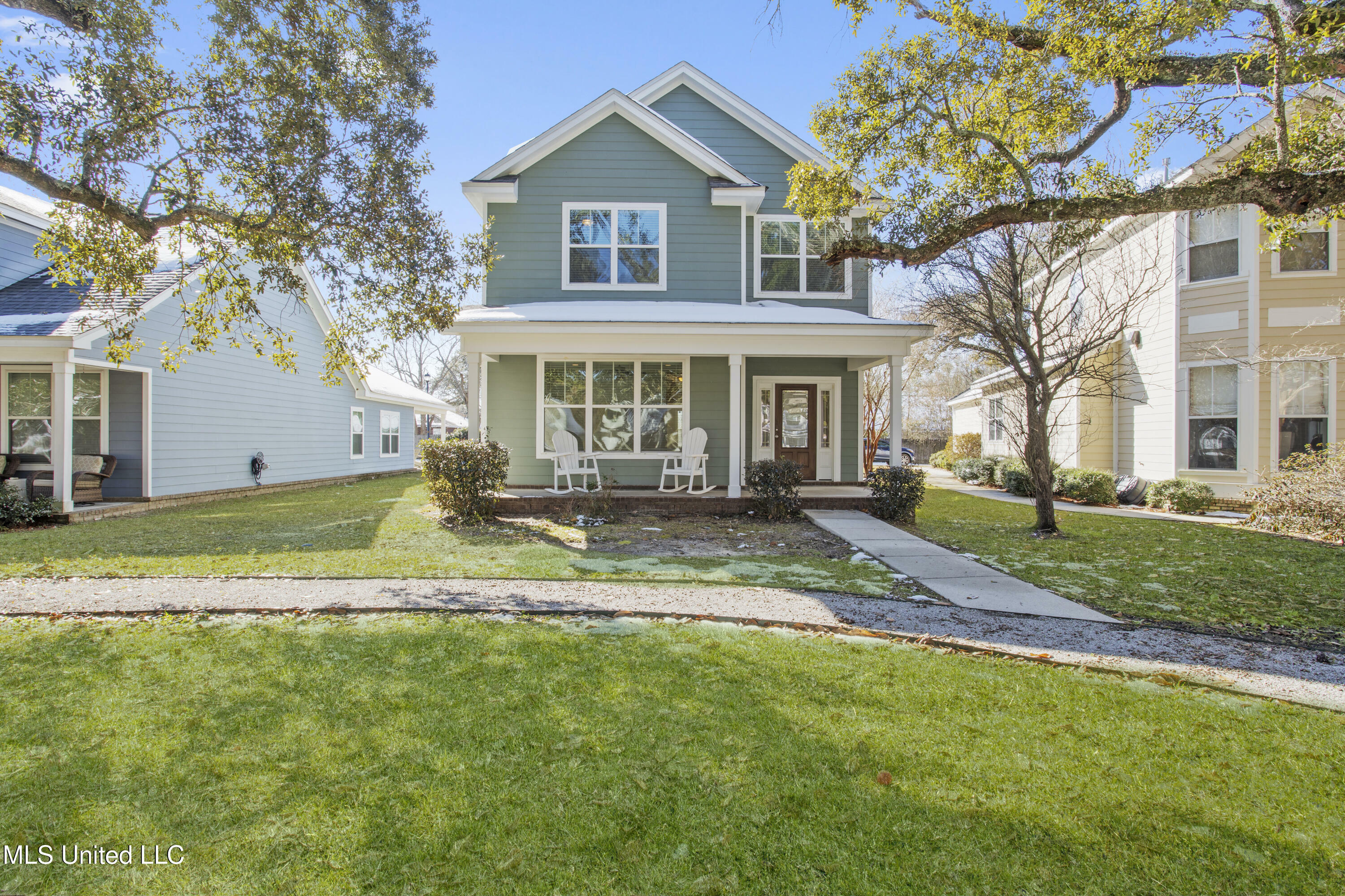 Property Photo: 19 Sweetgrass Lane MS 39564