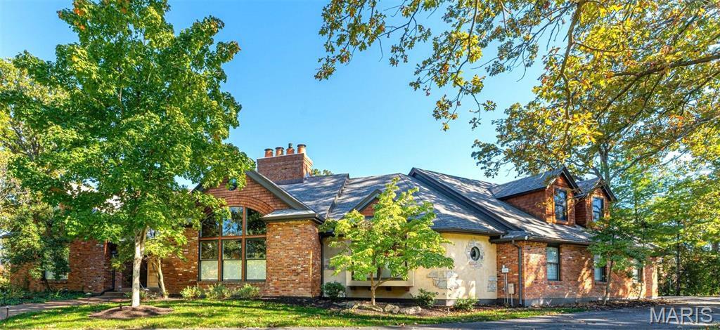 Property Photo: 16 Holiday Lane MO 63131