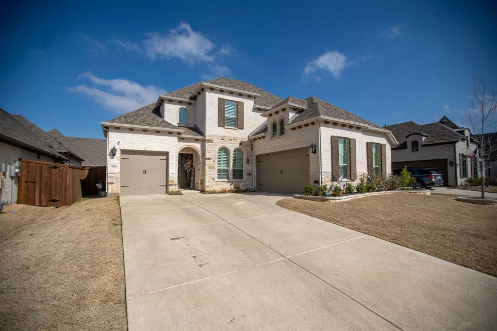 Property Photo:  2813 Garrison Drive  TX 75454 