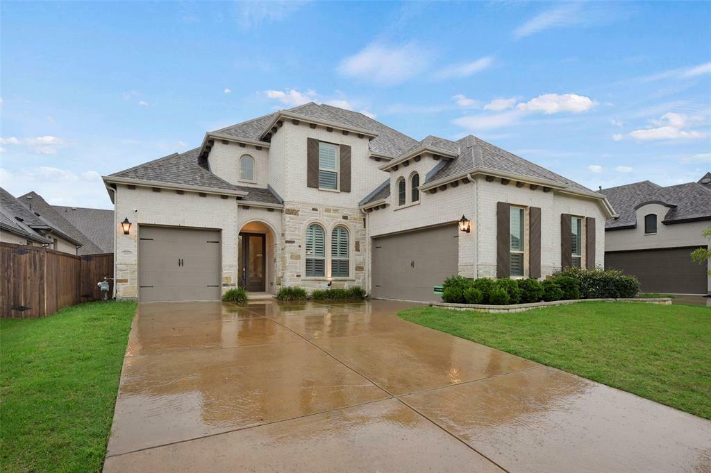 Property Photo: 2813 Garrison Drive TX 75454