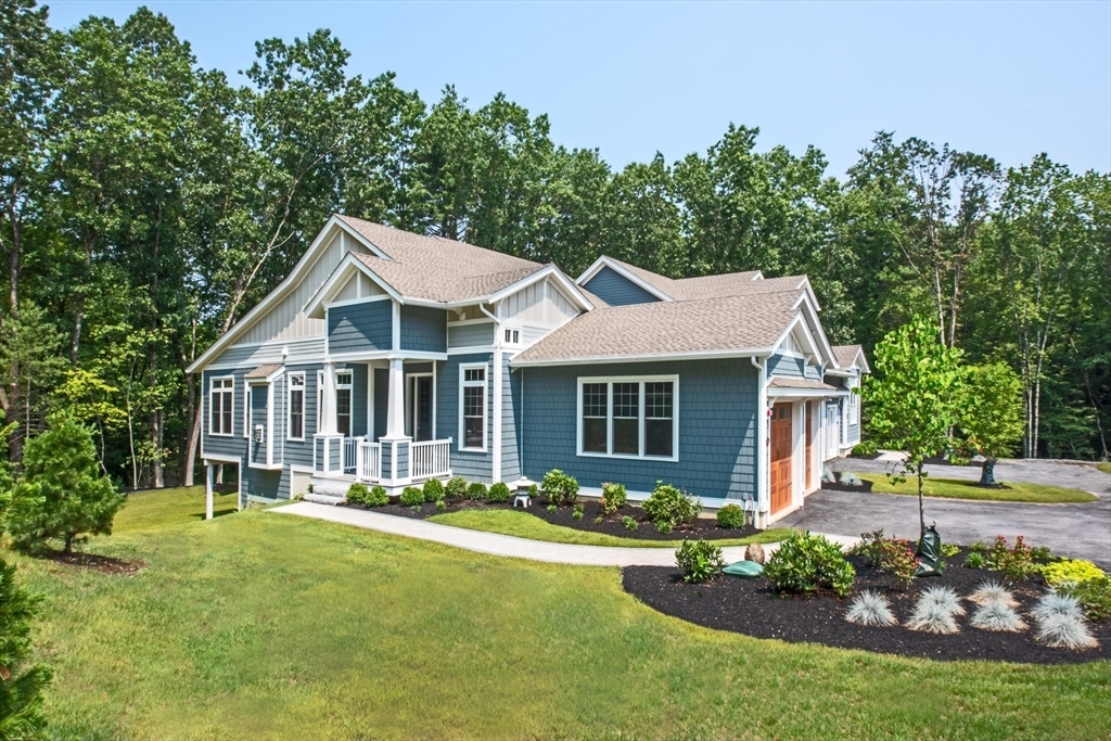 Property Photo: 20A Legacy Lane 20A MA 01450