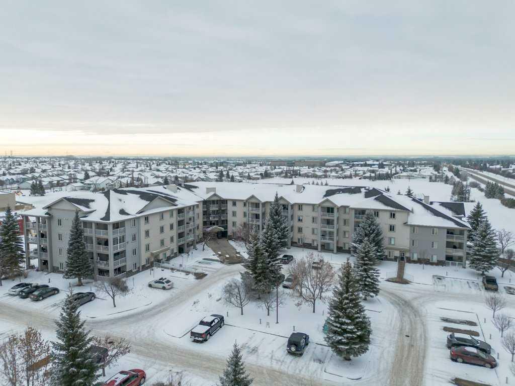 Property Photo:  60 Lawford Avenue 411  AB T4R 3E9 