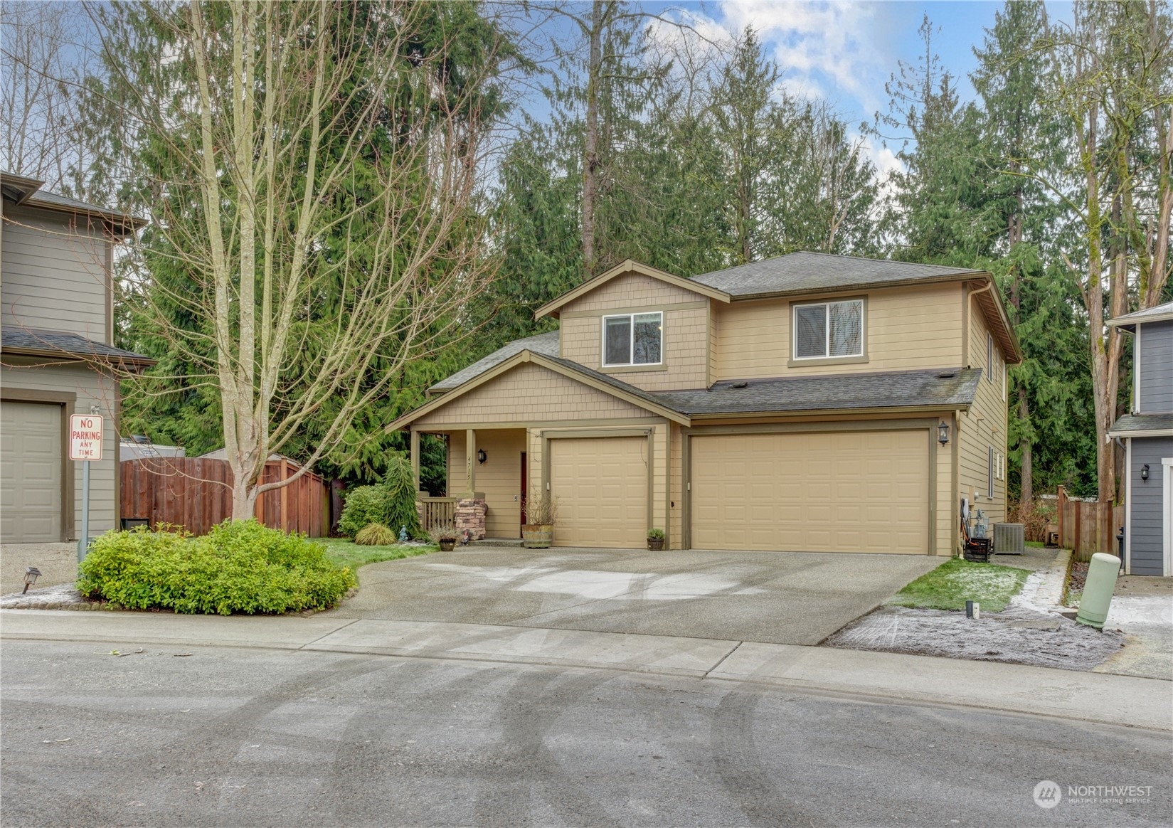 Property Photo:  4715  80th Drive NE  WA 98270 