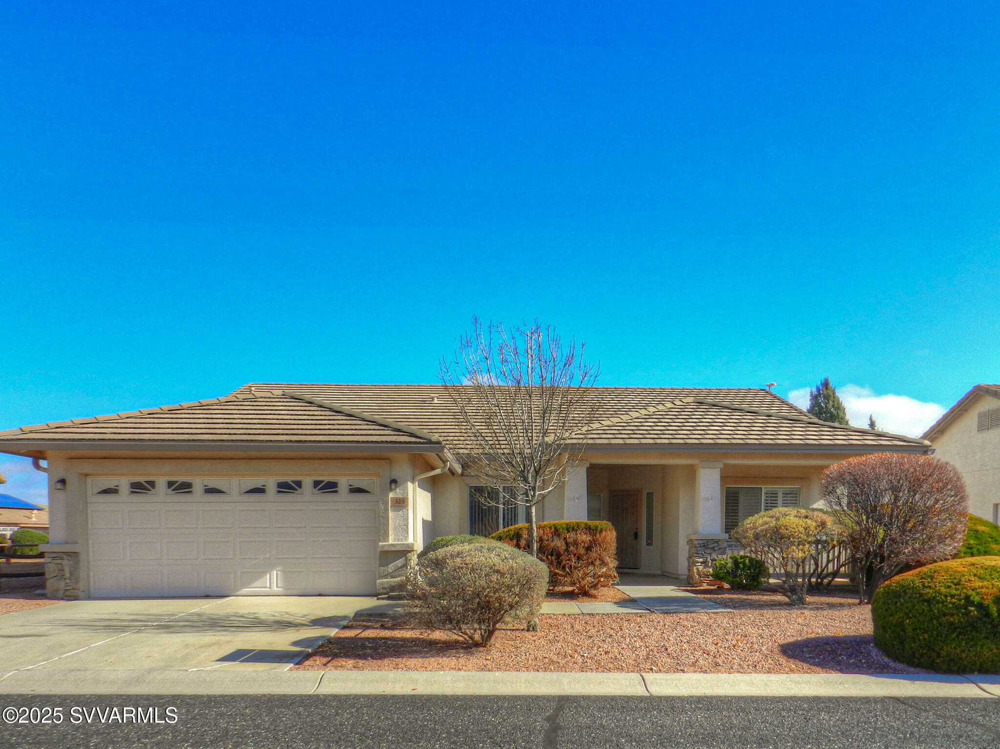 Property Photo: 325 S Wild Horse Way AZ 86326
