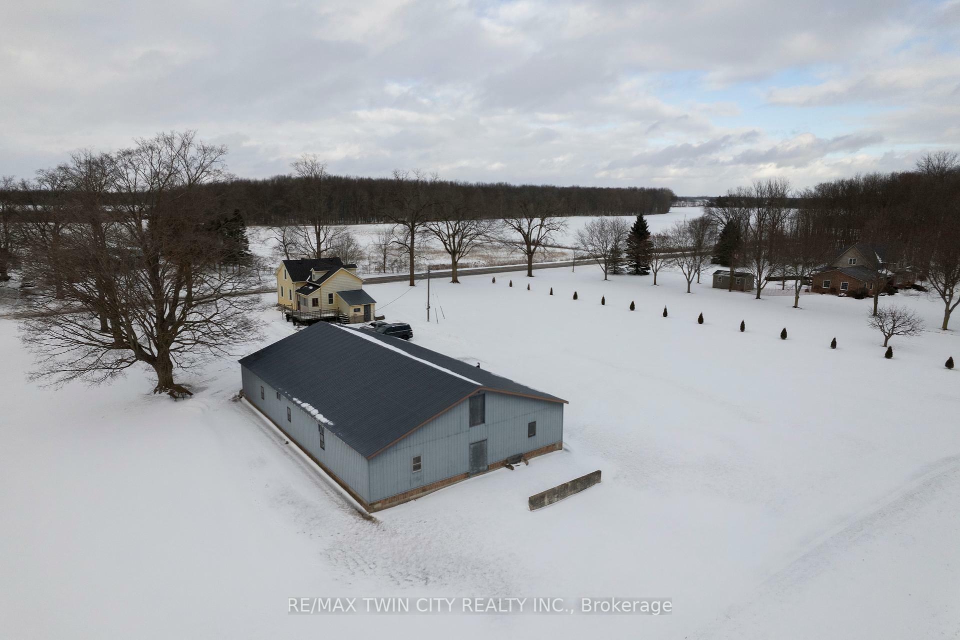 Property Photo: 159 Golf Links Road ON N0E 1A0