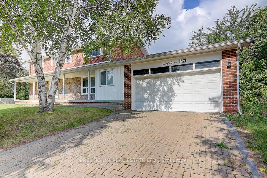 Property Photo: 57 Laureleaf Rd ON L3T 2X9