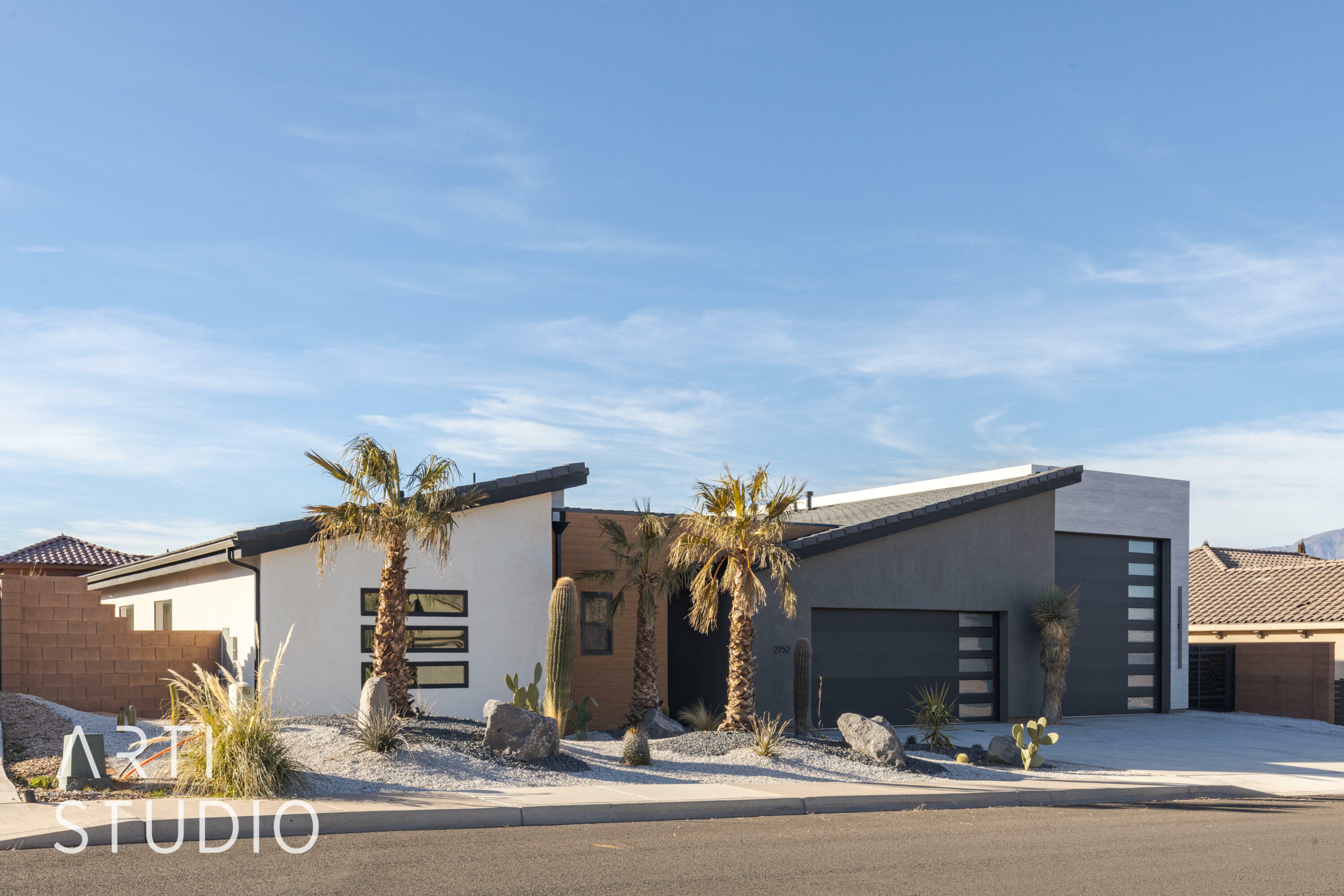 Property Photo: 2752 S 3930 W UT 84737