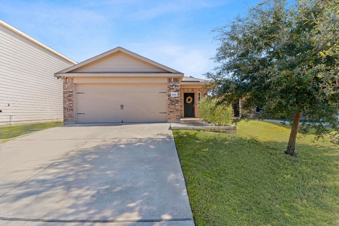 1525 Breanna Lane  Kyle TX 78640 photo