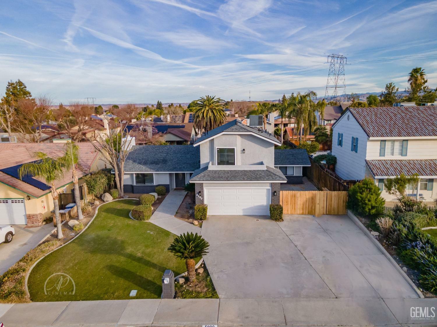 5900 Panorama Drive  Bakersfield CA 93306 photo