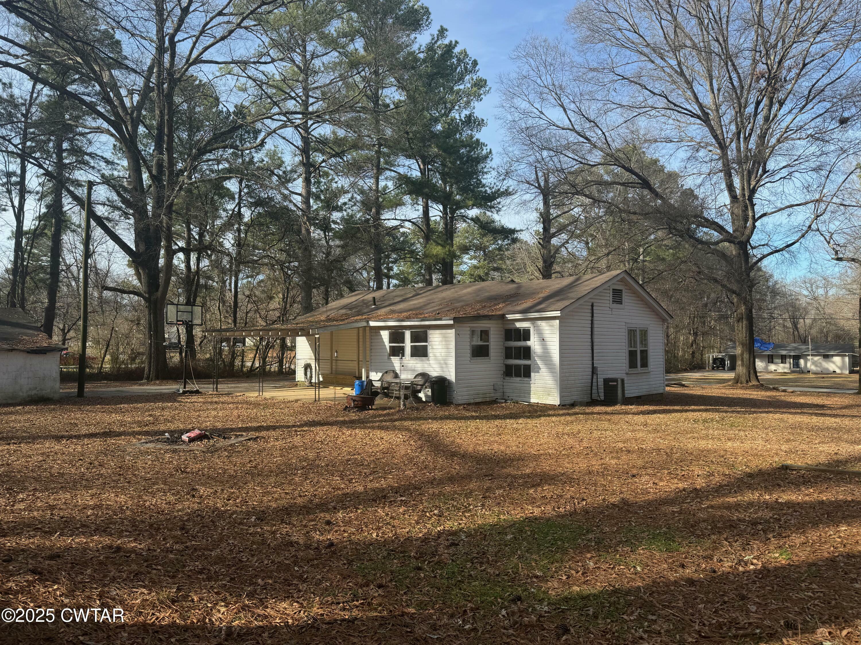 Property Photo: 550 Lawrence Switch Road TN 38305