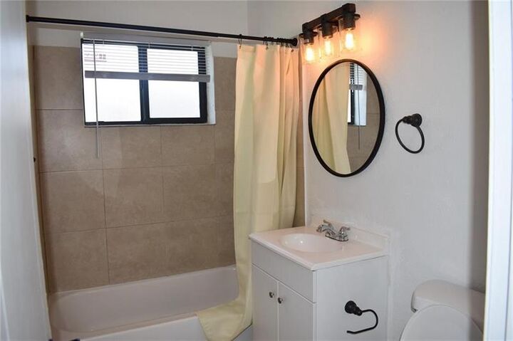 721 NW 1st Ct  Hallandale Beach FL 33009 photo