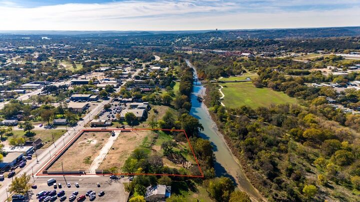 Property Photo:  1311 #10 Water St  TX 78028 