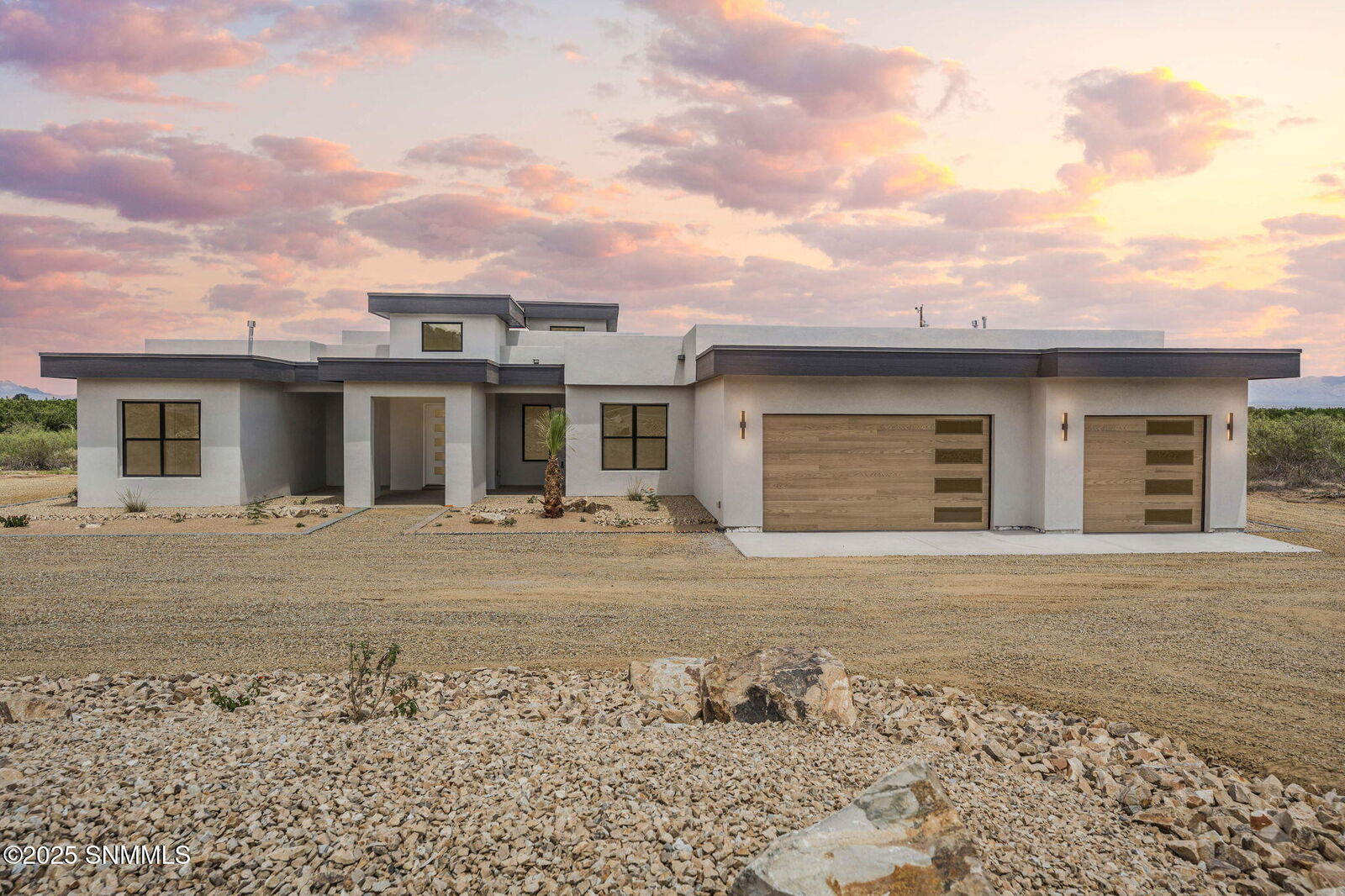 Property Photo:  2133 Mesilla Hills Drive  NM 88005 