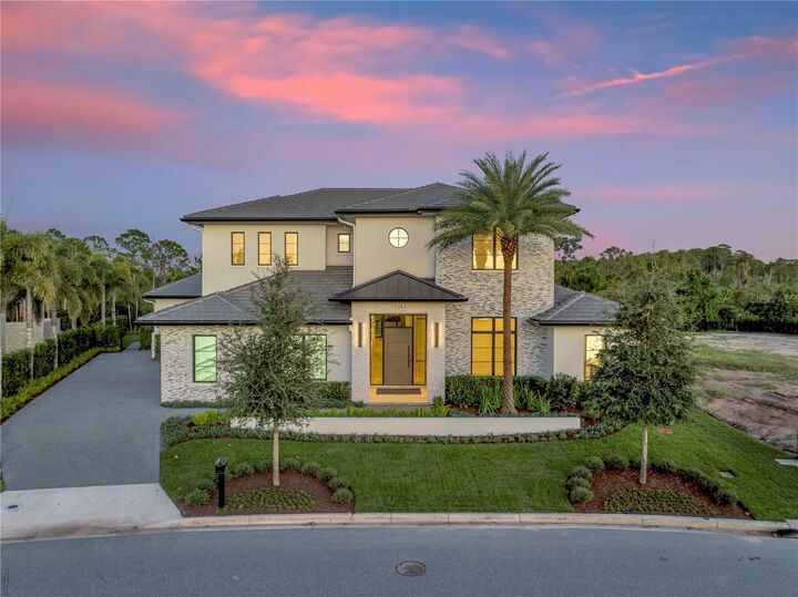 Property Photo: 11043 Cromwell Road FL 32827