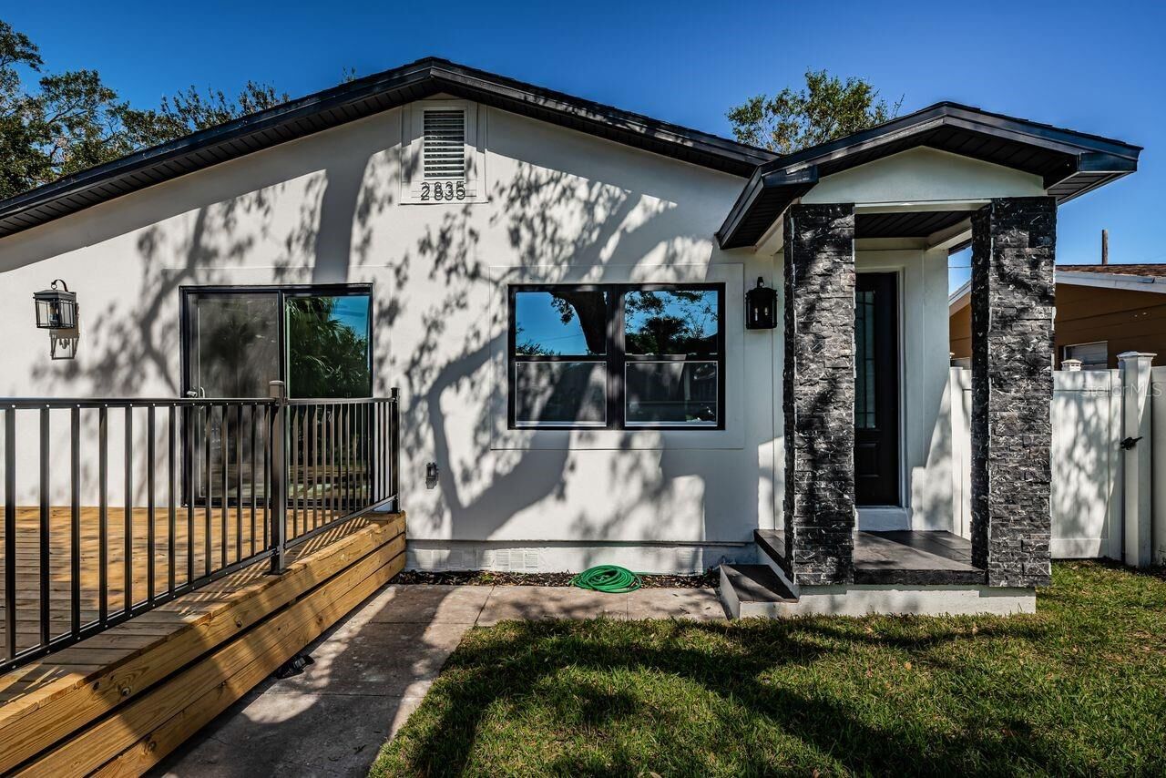 Property Photo:  2835 Freemont Terrace S  FL 33712 