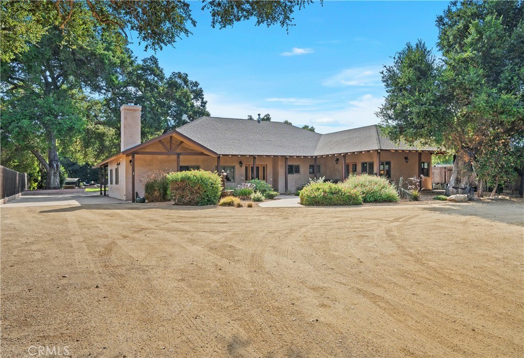 Property Photo:  1204 S Rice Road  CA 93023 