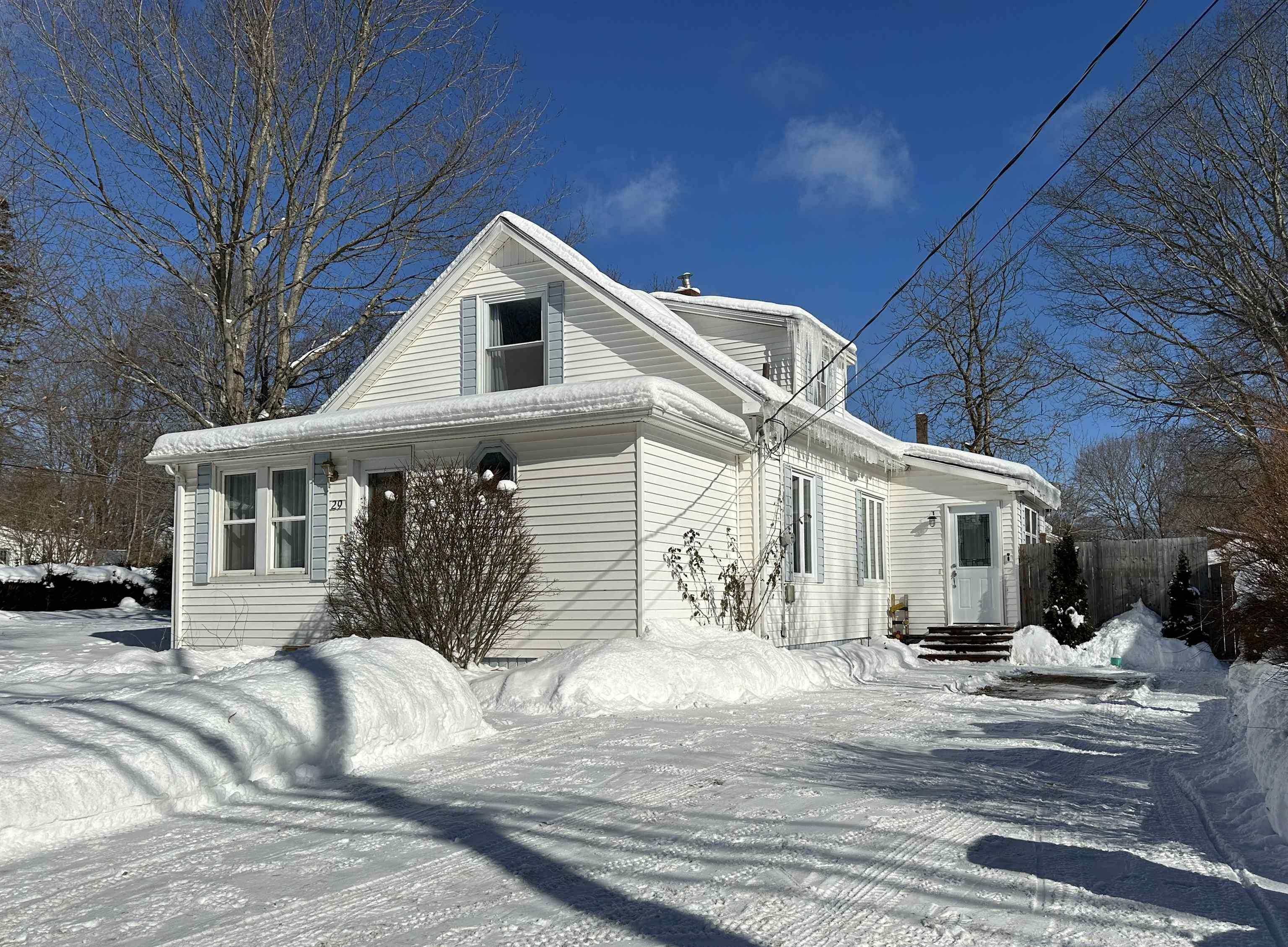 Property Photo:  29 Bridge Street  NS B0S 1P0 