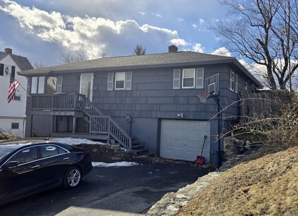 Property Photo: 9 Vincent Ave MA 01603