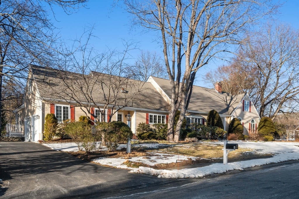 Property Photo:  8 Waybridge  Lane  MA 01778 