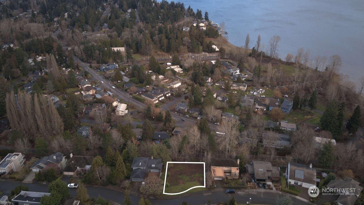 Property Photo:  0 Xxxx NE 89th St  WA 98115 