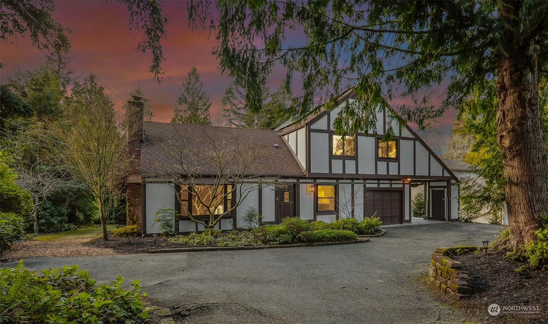 12418  Scenic Drive  Edmonds WA 98026 photo