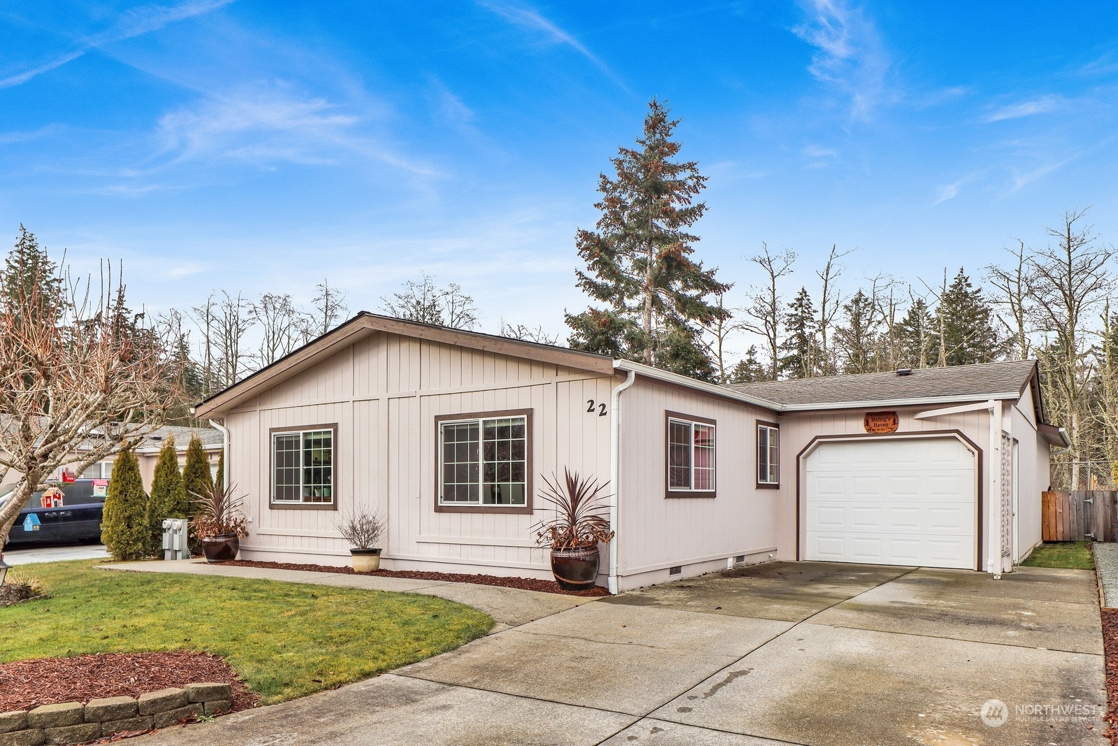 Property Photo:  2610 E Section Street 22  WA 98274 