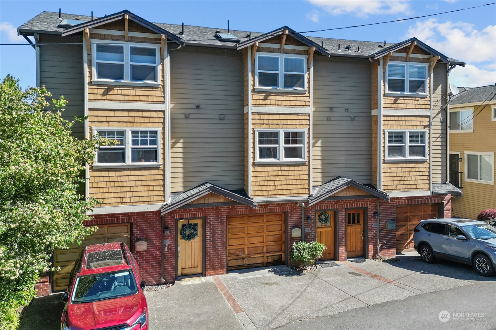 31  Etruria Street B  Seattle WA 98109 photo