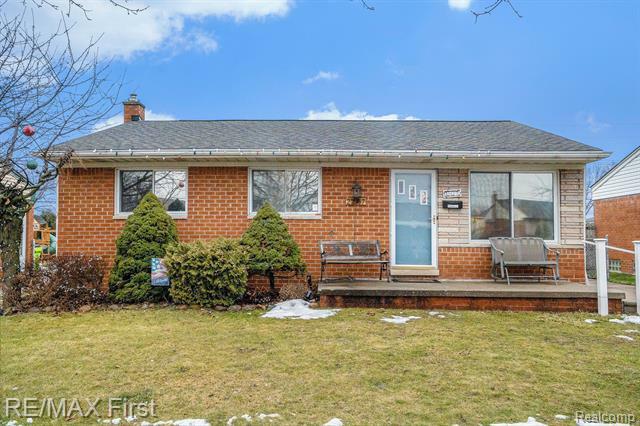 Property Photo:  27767 Delton Street  MI 48071 