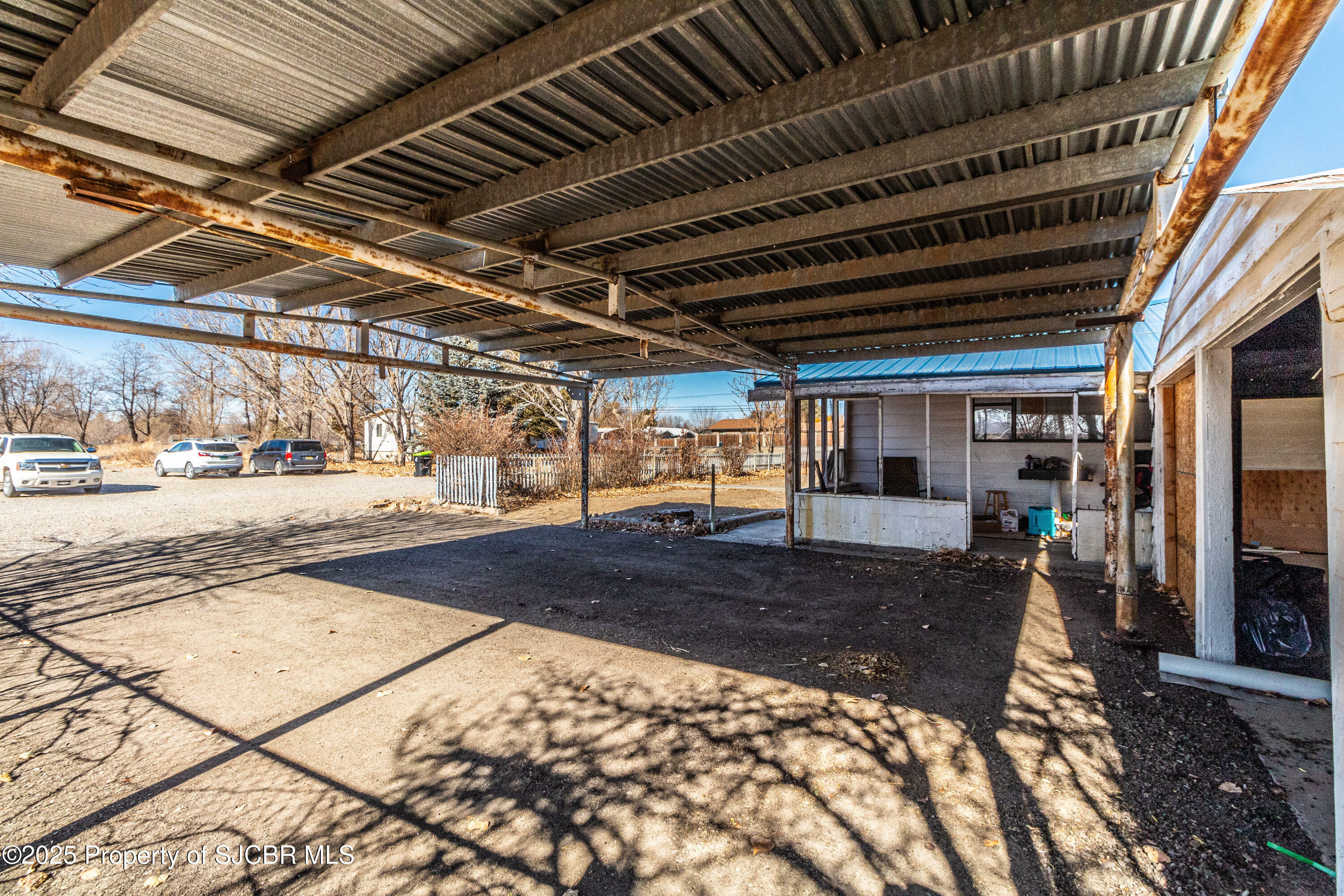 Property Photo: 715 Chapin Lane NM 87413