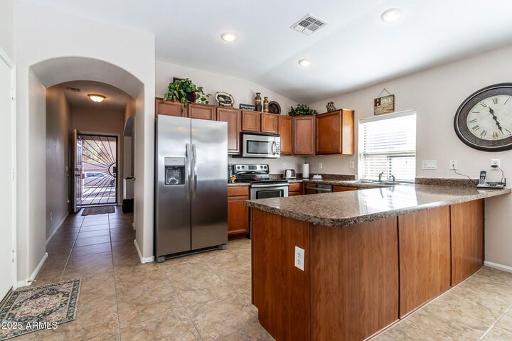 Property Photo:  28418 N Desert Hills Drive  AZ 85143 