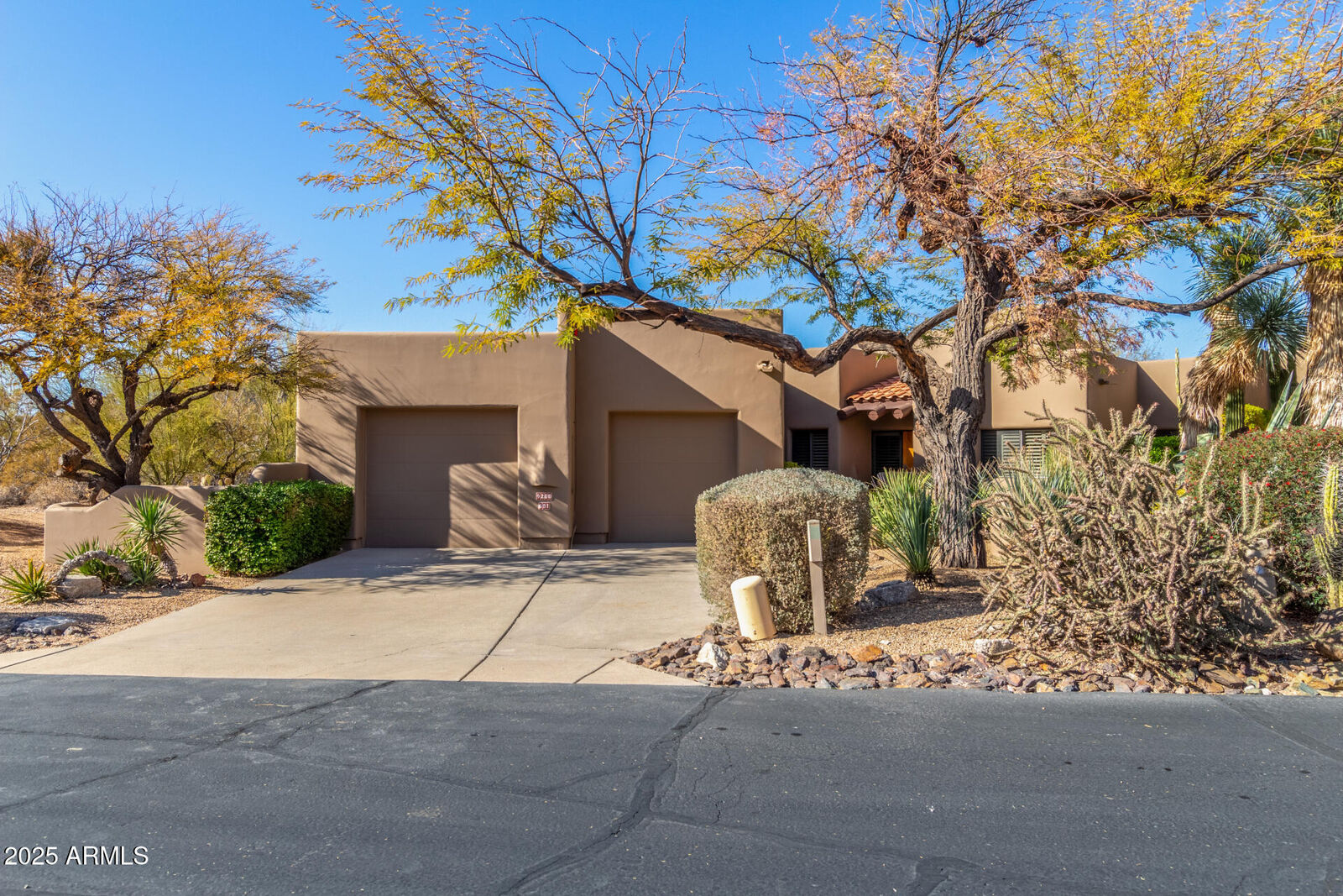Property Photo:  9200 E Whitethorn Circle 601  AZ 85266 