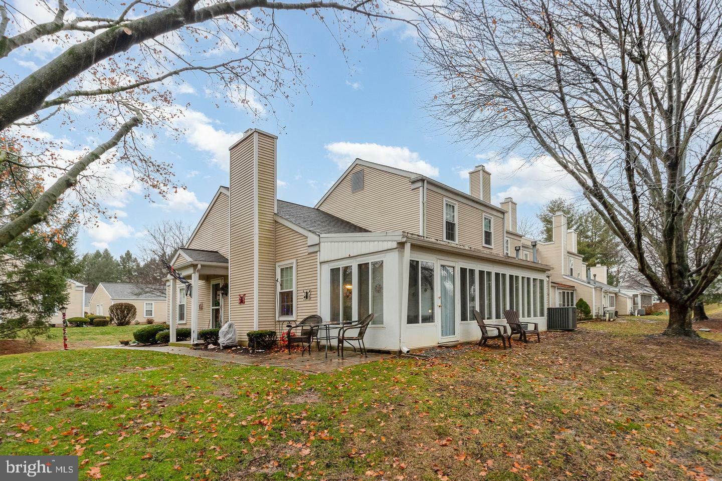 Property Photo:  1110 Cambridge Court  PA 17078 