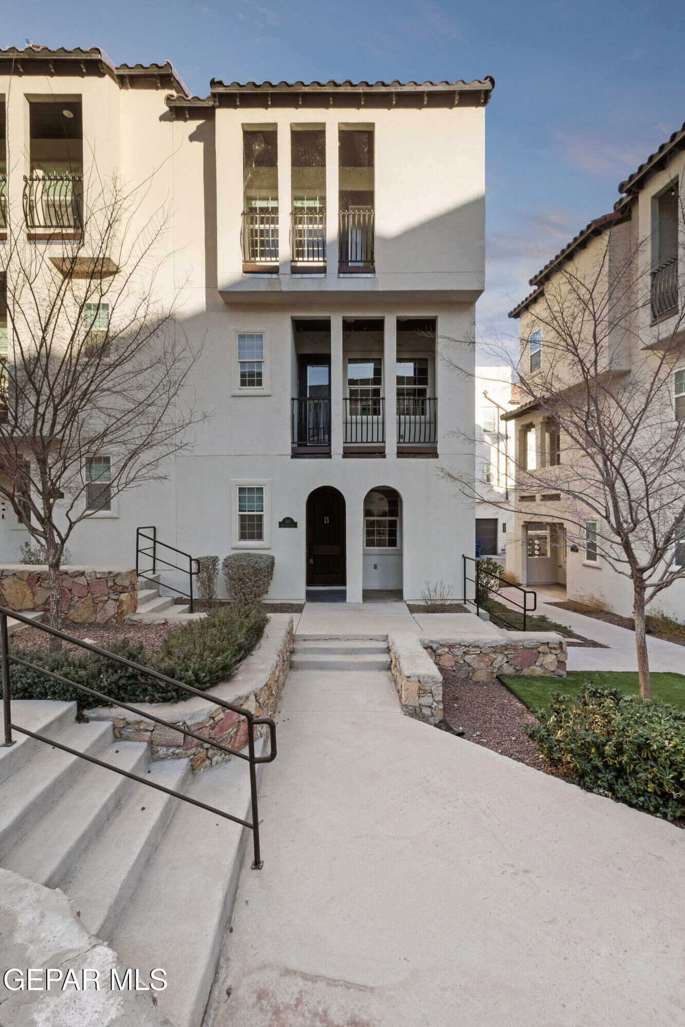 Property Photo:  461 Vin Benicarlo Place  TX 79912 