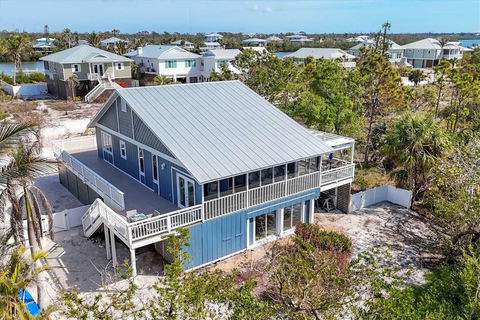 Property Photo: 331 Bocilla Drive FL 33946