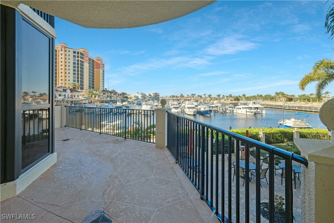 Property Photo:  5706 Cape Harbour Drive 110  FL 33914 