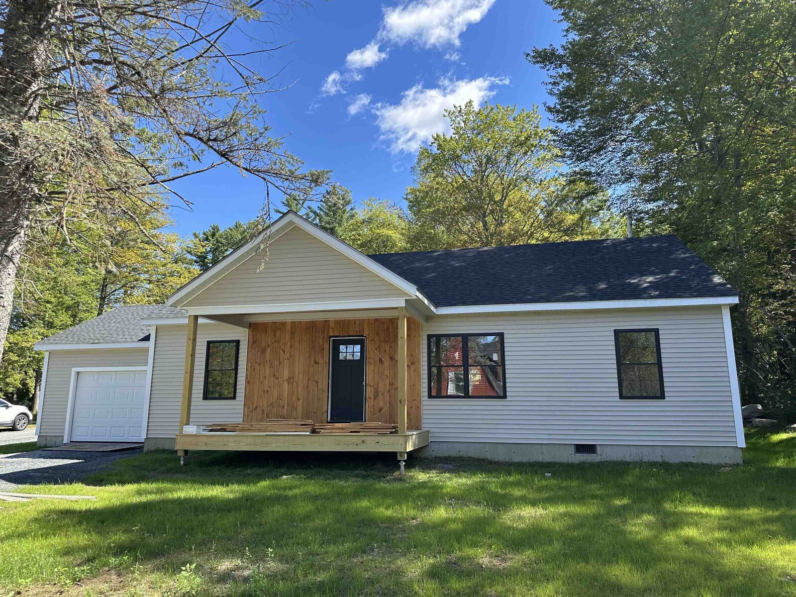 Property Photo: 216 Quechee Hartland Road VT 05059