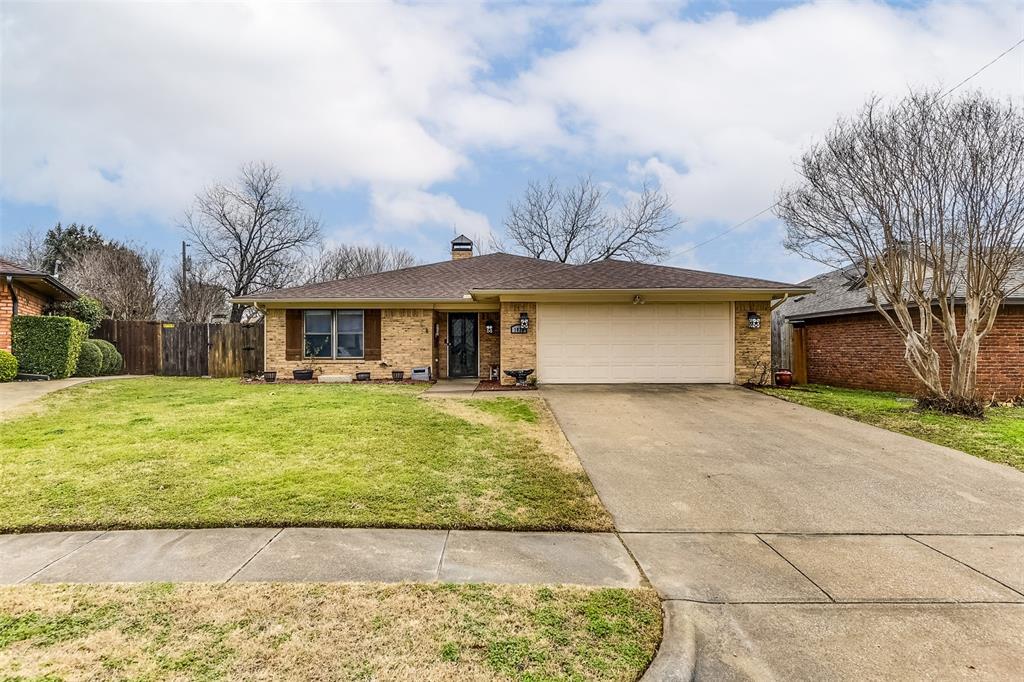 Property Photo: 1822 Creek Ridge Court TX 75060
