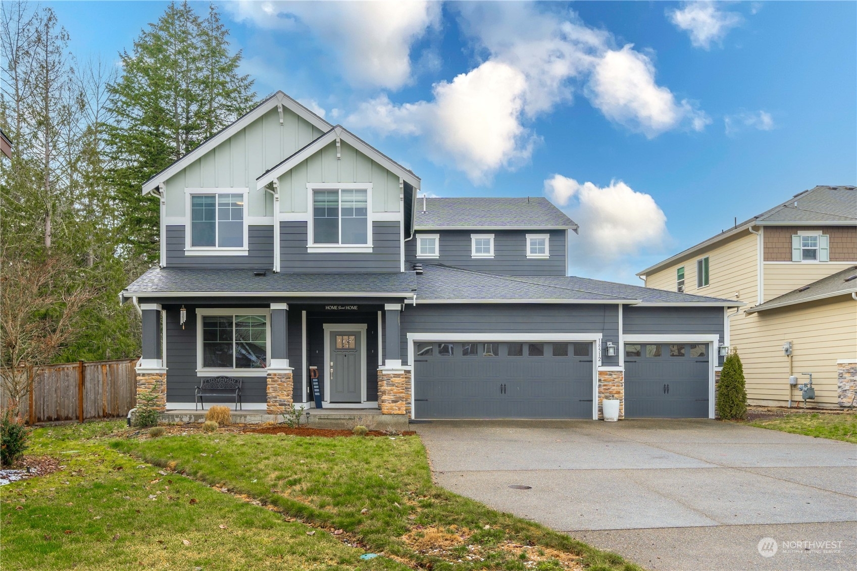 Property Photo: 18512 128th Avenue E WA 98374