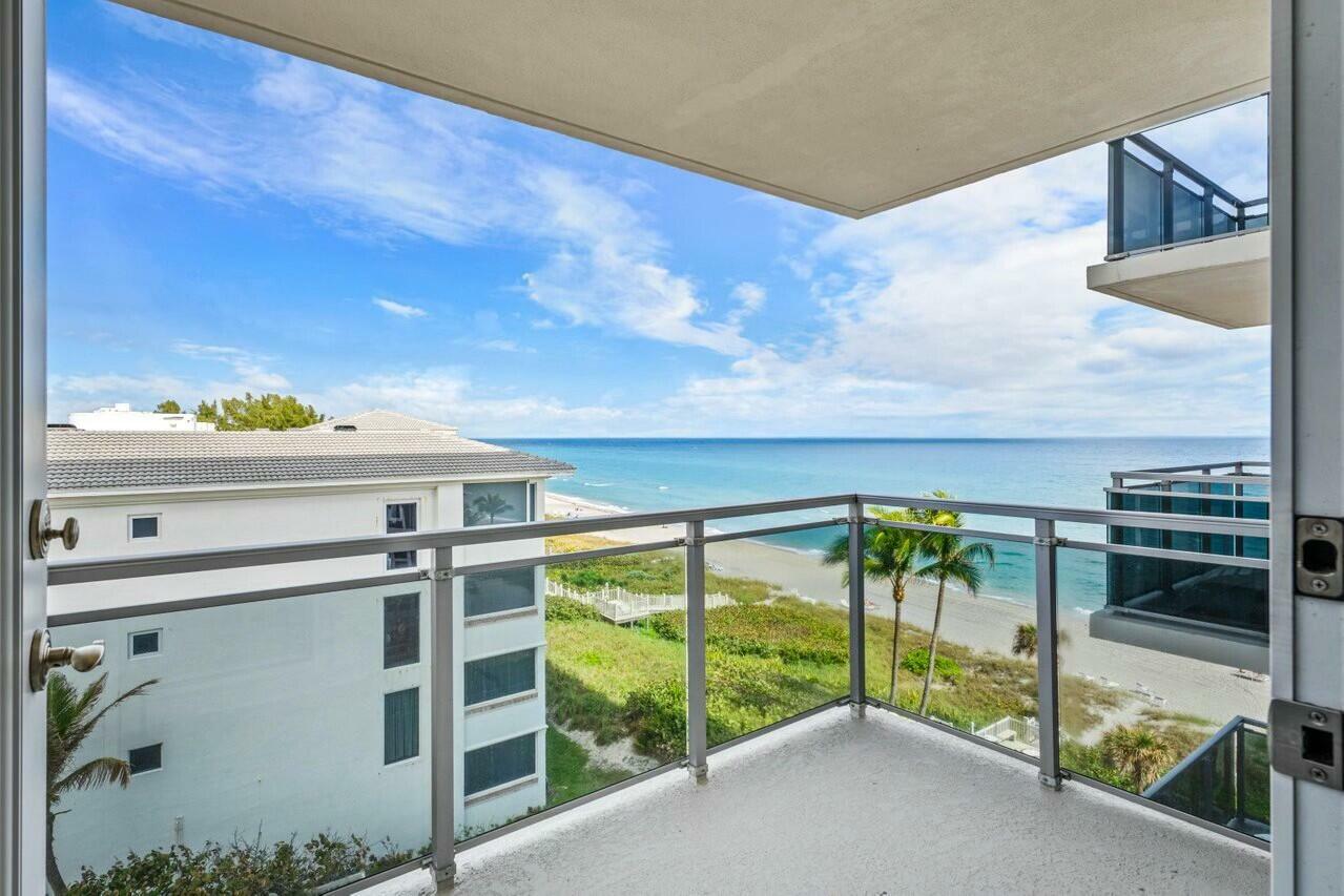 Property Photo:  2066 N Ocean Blvd 6nw  FL 33431 