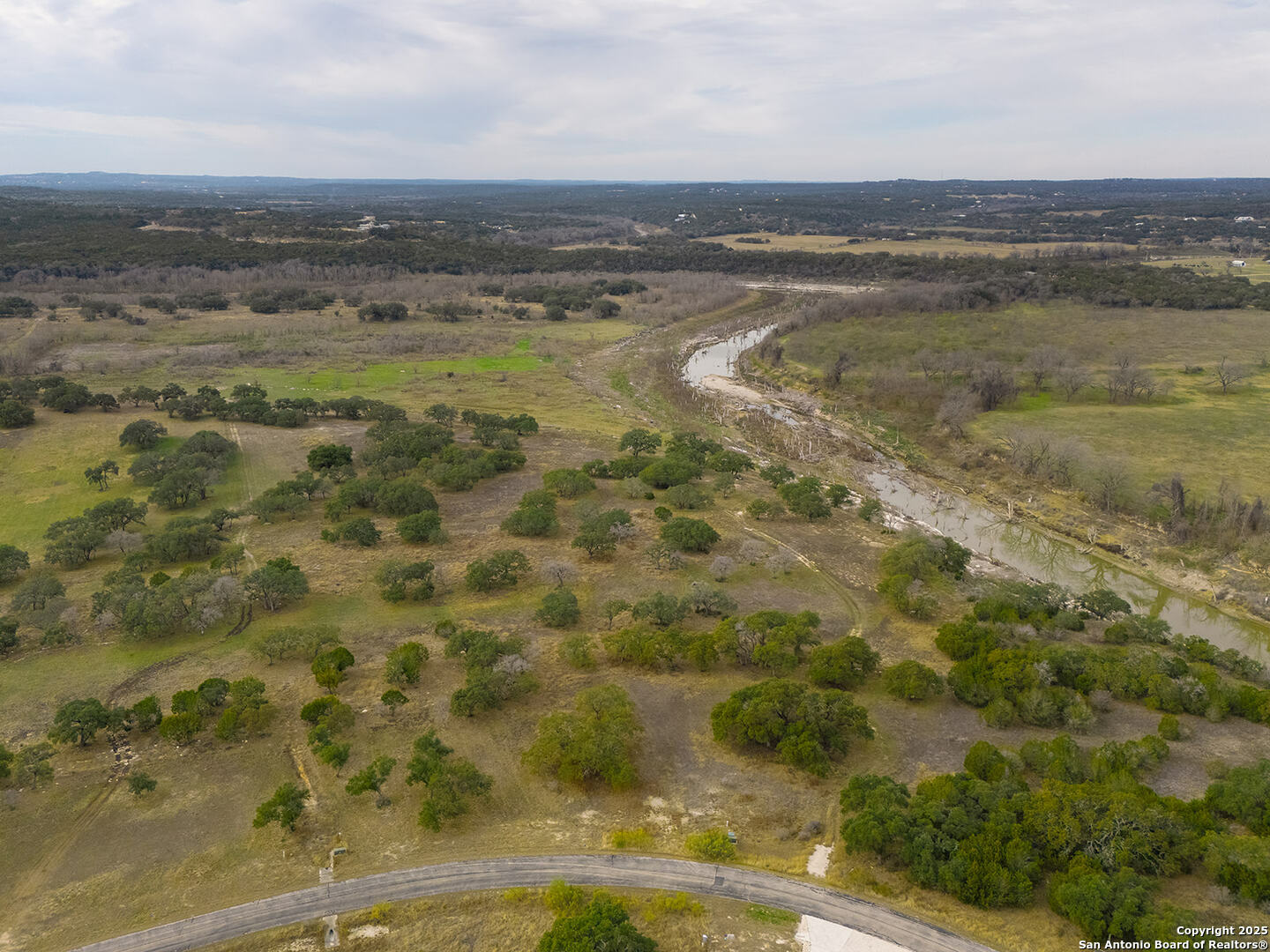 Property Photo: 341 River Cliff Pl TX 78070