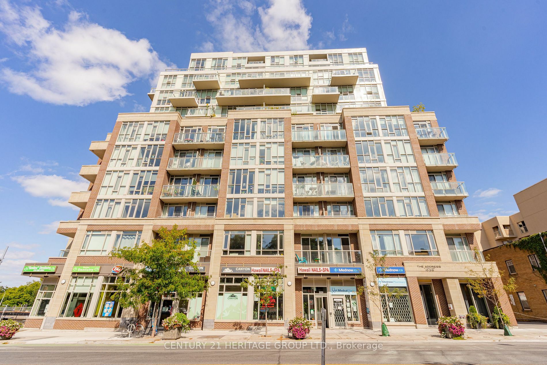 Property Photo:  1638 Bloor St W 303  ON M6P 1A7 