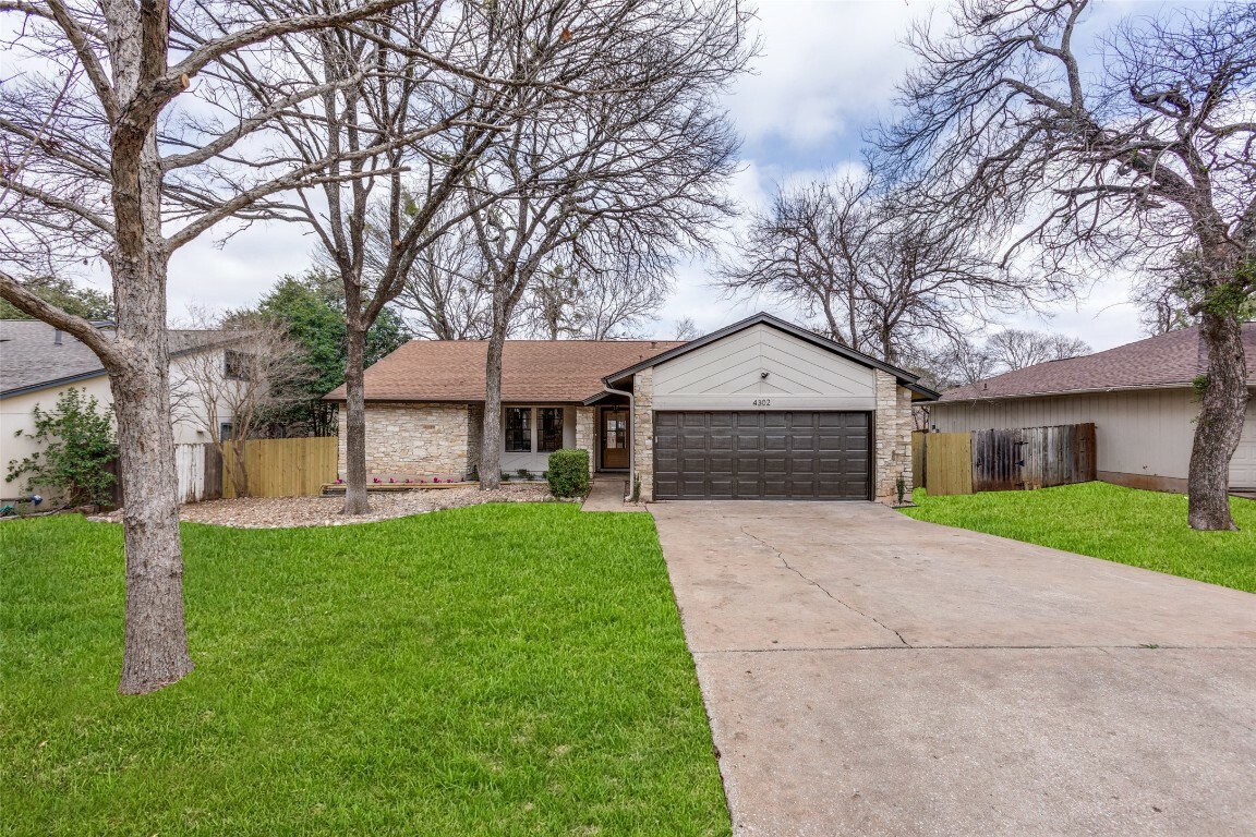 Property Photo:  4302 Cumbria Lane  TX 78727 