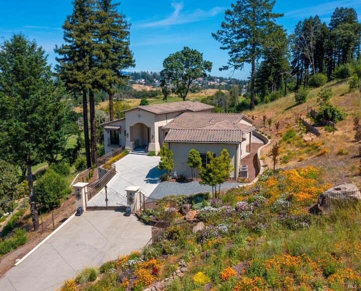 Property Photo: 3936 Skyfarm Drive CA 95403