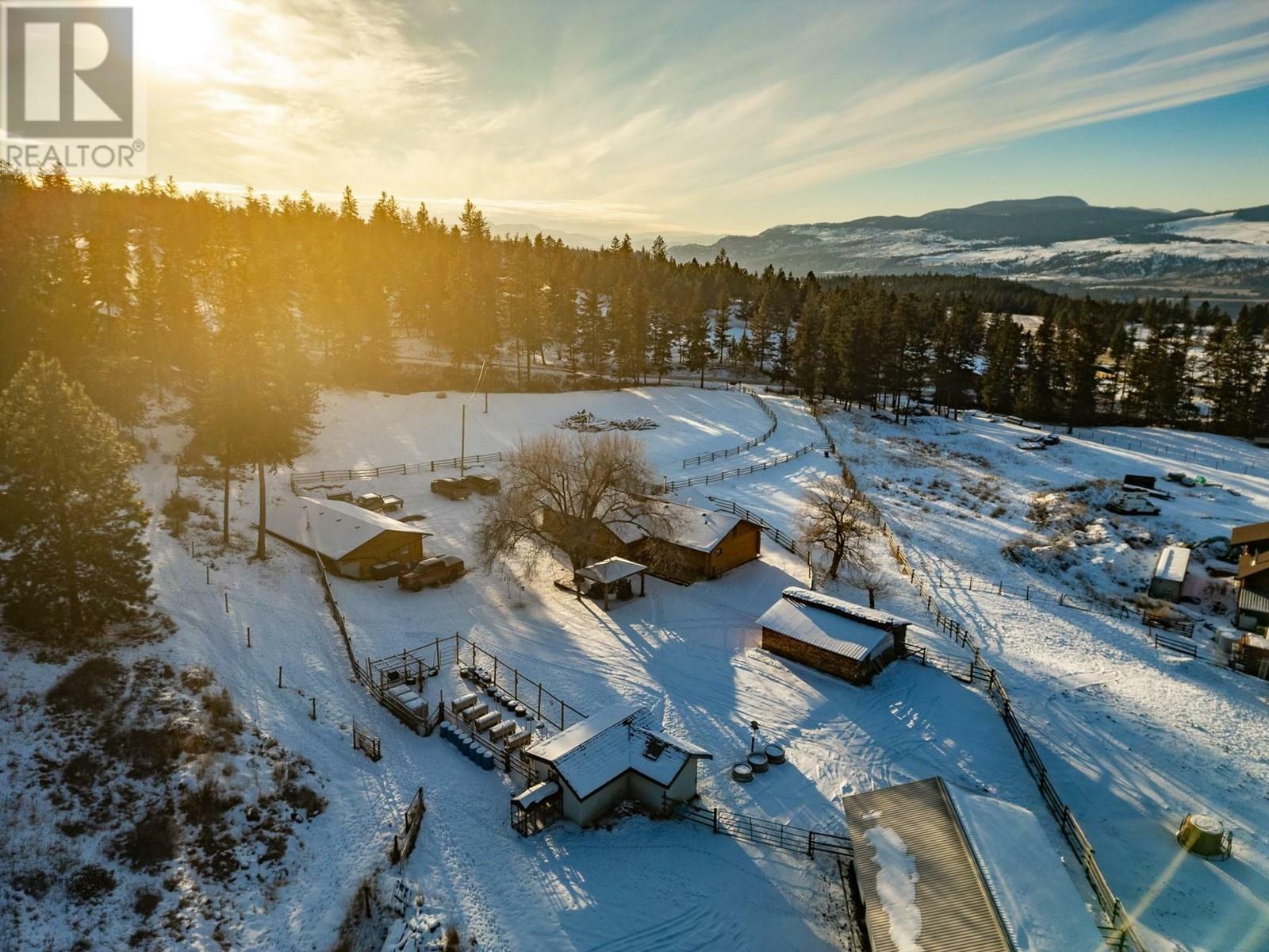 Property Photo:  1992 Martin Prairie Road  BC V0E 2P0 