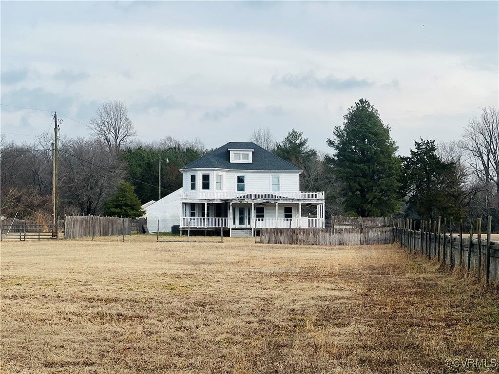 Property Photo:  6612 Mattawan Trail  VA 23116 