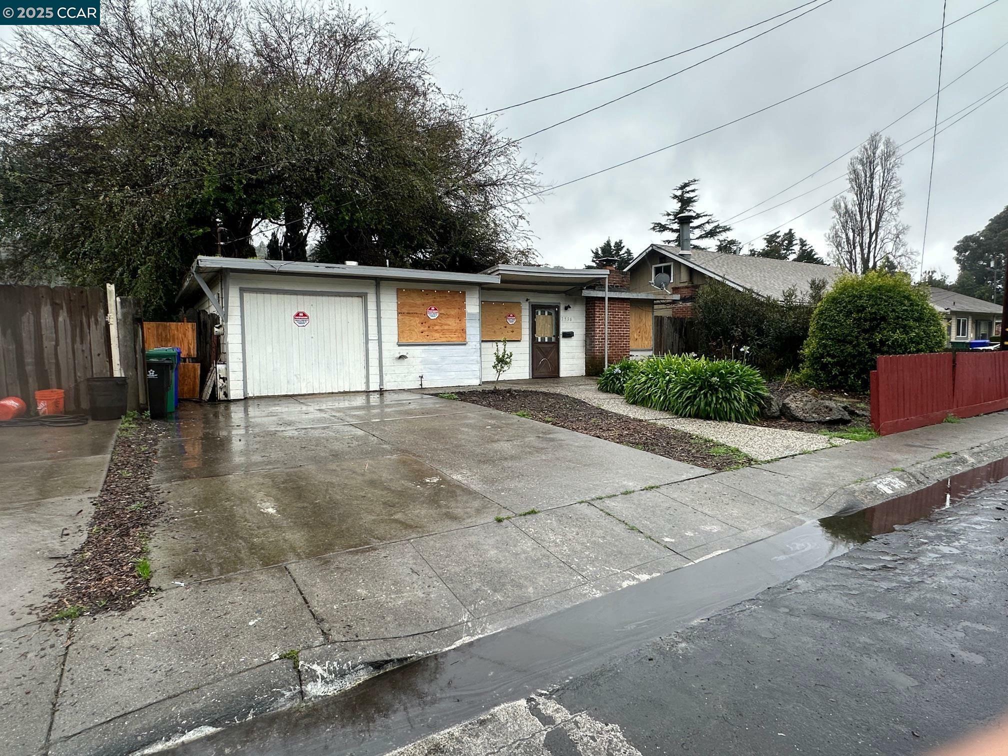 Property Photo:  3536 Miflin Ave  CA 94803 