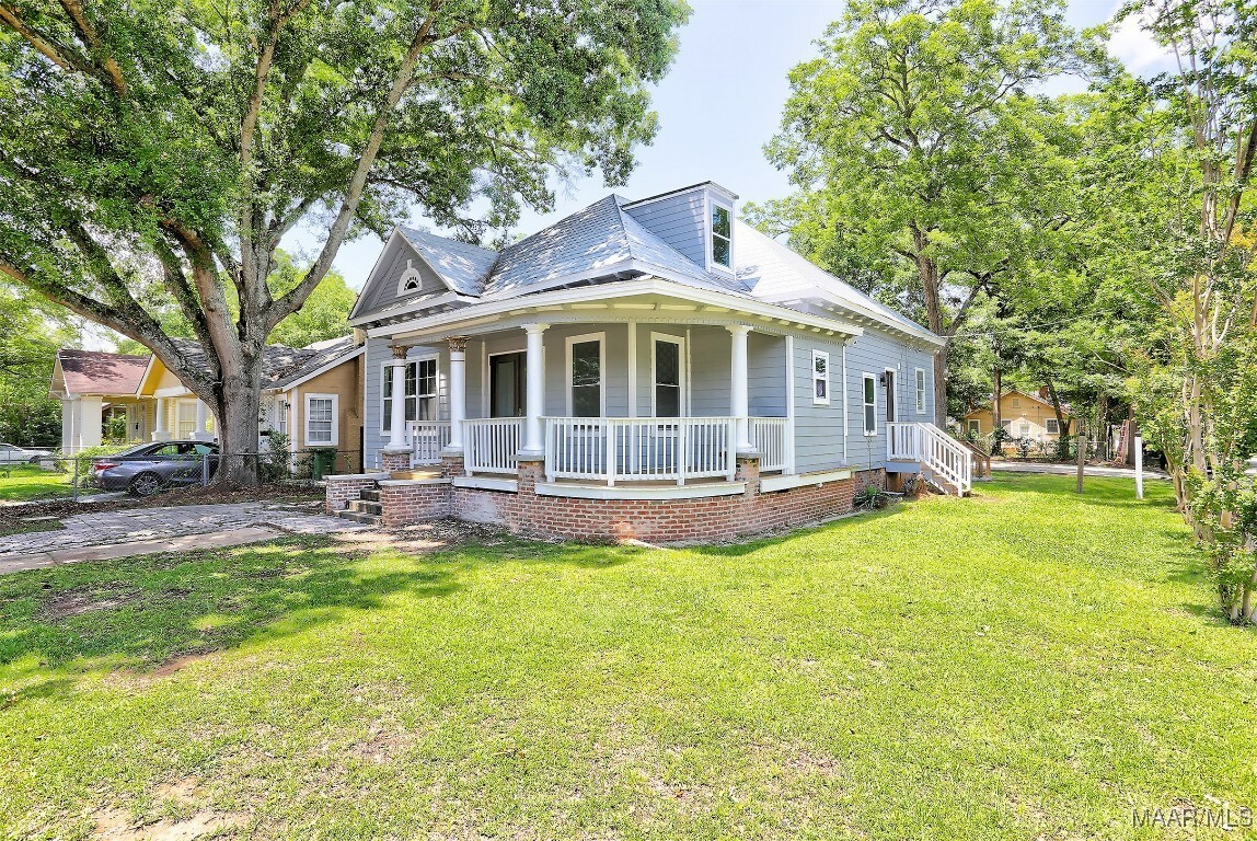 Property Photo:  1945 Winona Avenue  AL 36107 