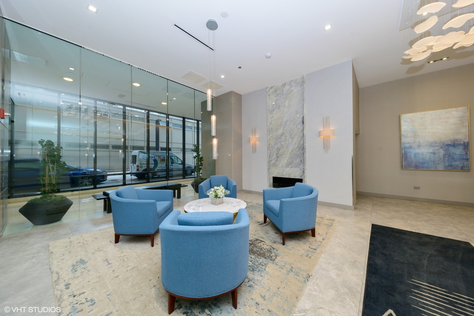 Property Photo:  3100 N Lake Shore Drive 1408  IL 60657 