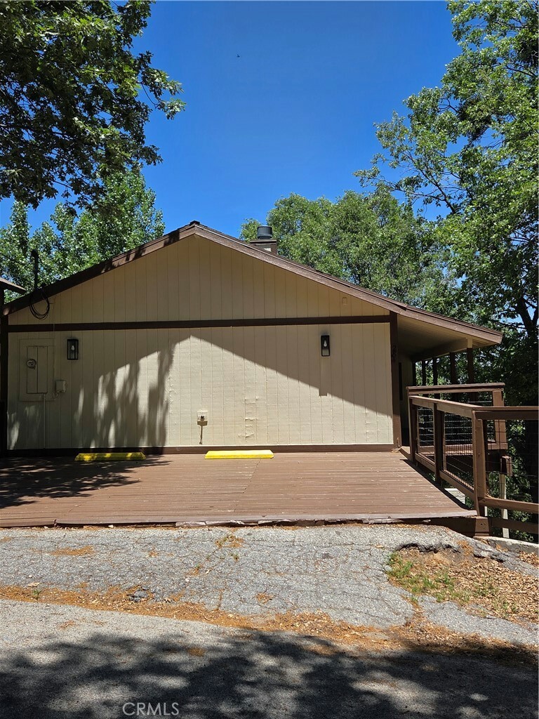 Property Photo: 284 Davos Drive CA 92325
